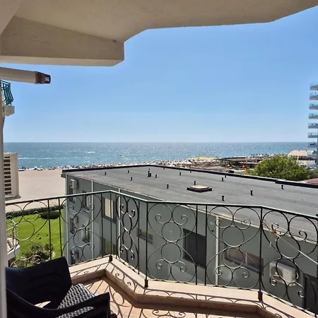 Mamaia Nord, 3 Pe Plaja- La Mare Prima Linie Pheonicia *